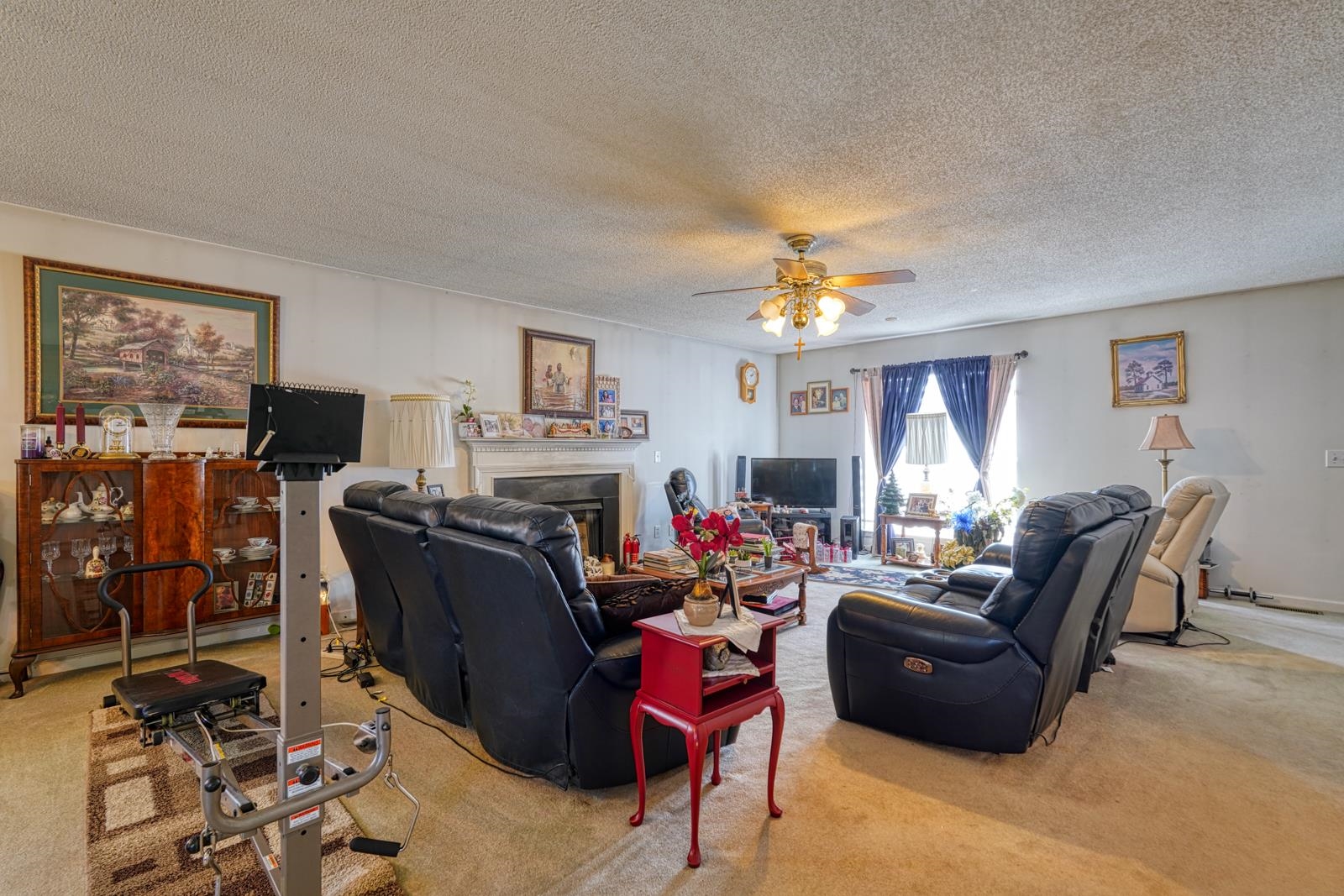 750 Goodjoin Road Campobello, SC 29322 - Photo 3 of 48