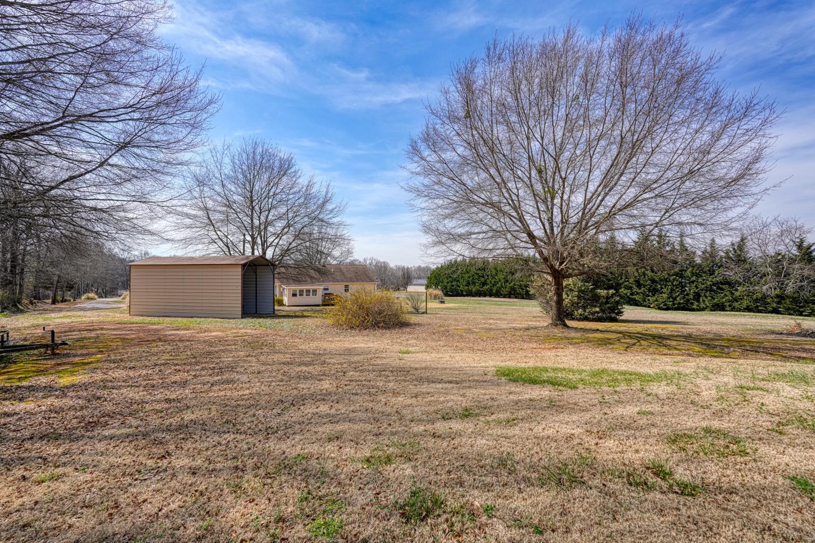 750 Goodjoin Road Campobello, SC 29322 - Photo 33 of 48