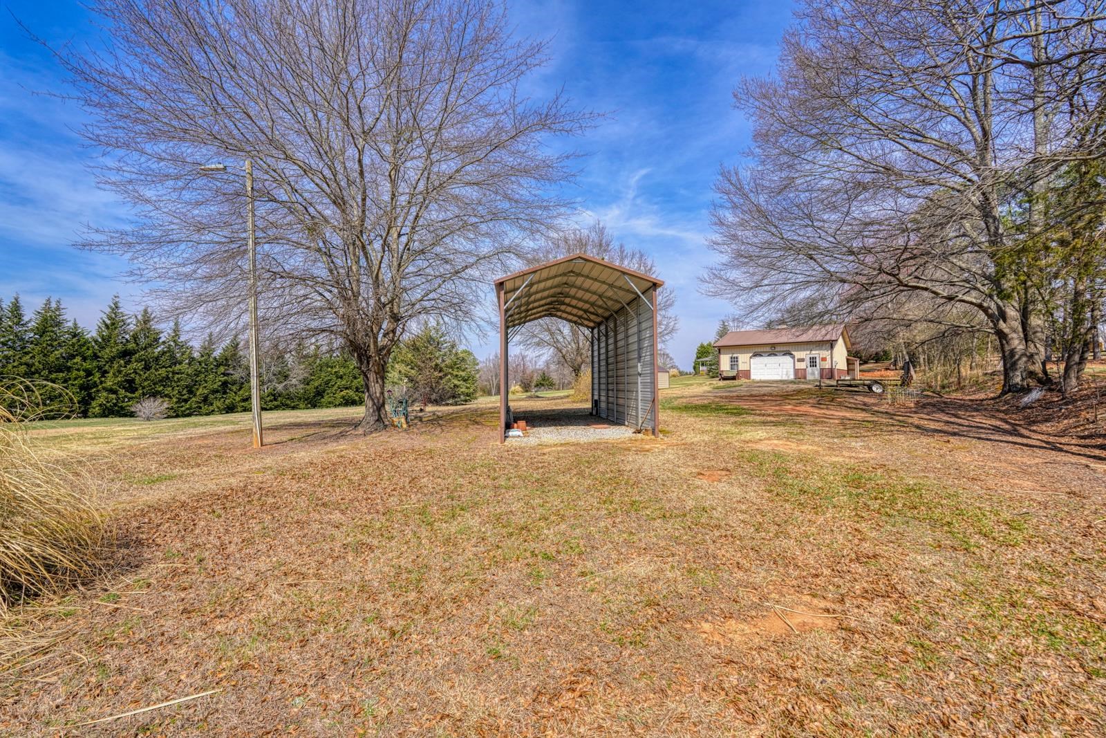 750 Goodjoin Road Campobello, SC 29322 - Photo 35 of 48