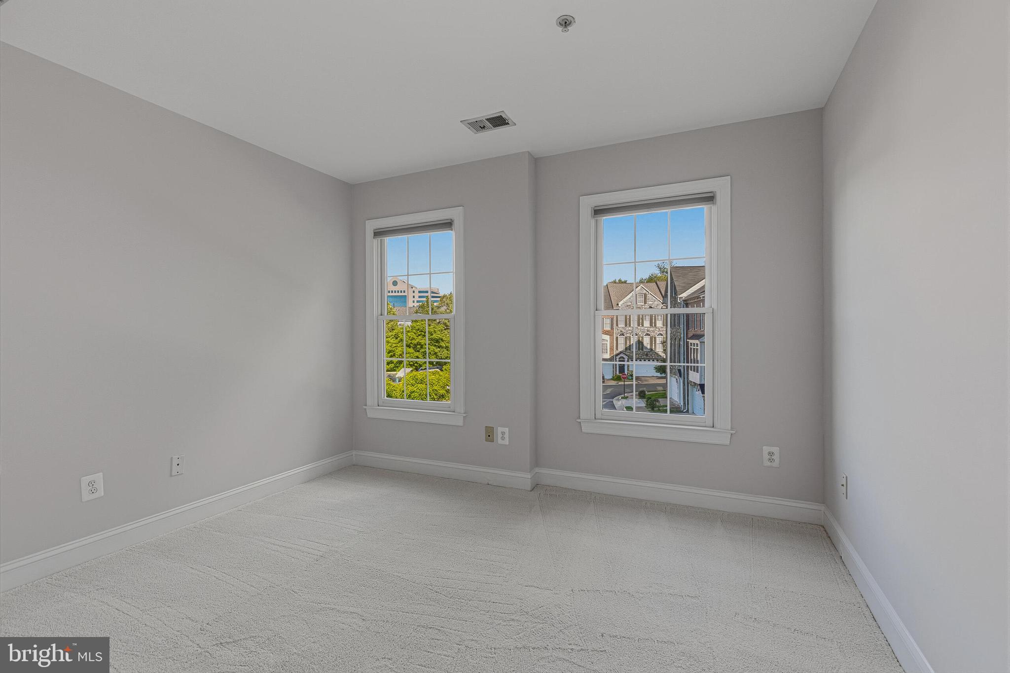 4138 Timber Log Way Fairfax, VA 22030 - Photo 33 of 50