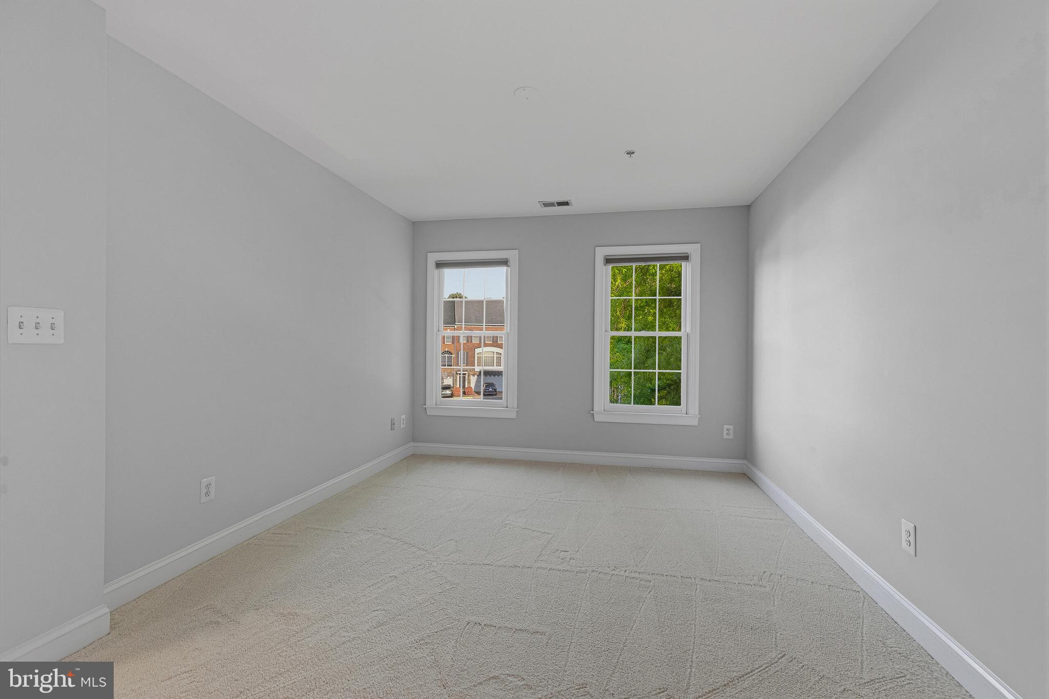 4138 Timber Log Way Fairfax, VA 22030 - Photo 35 of 50
