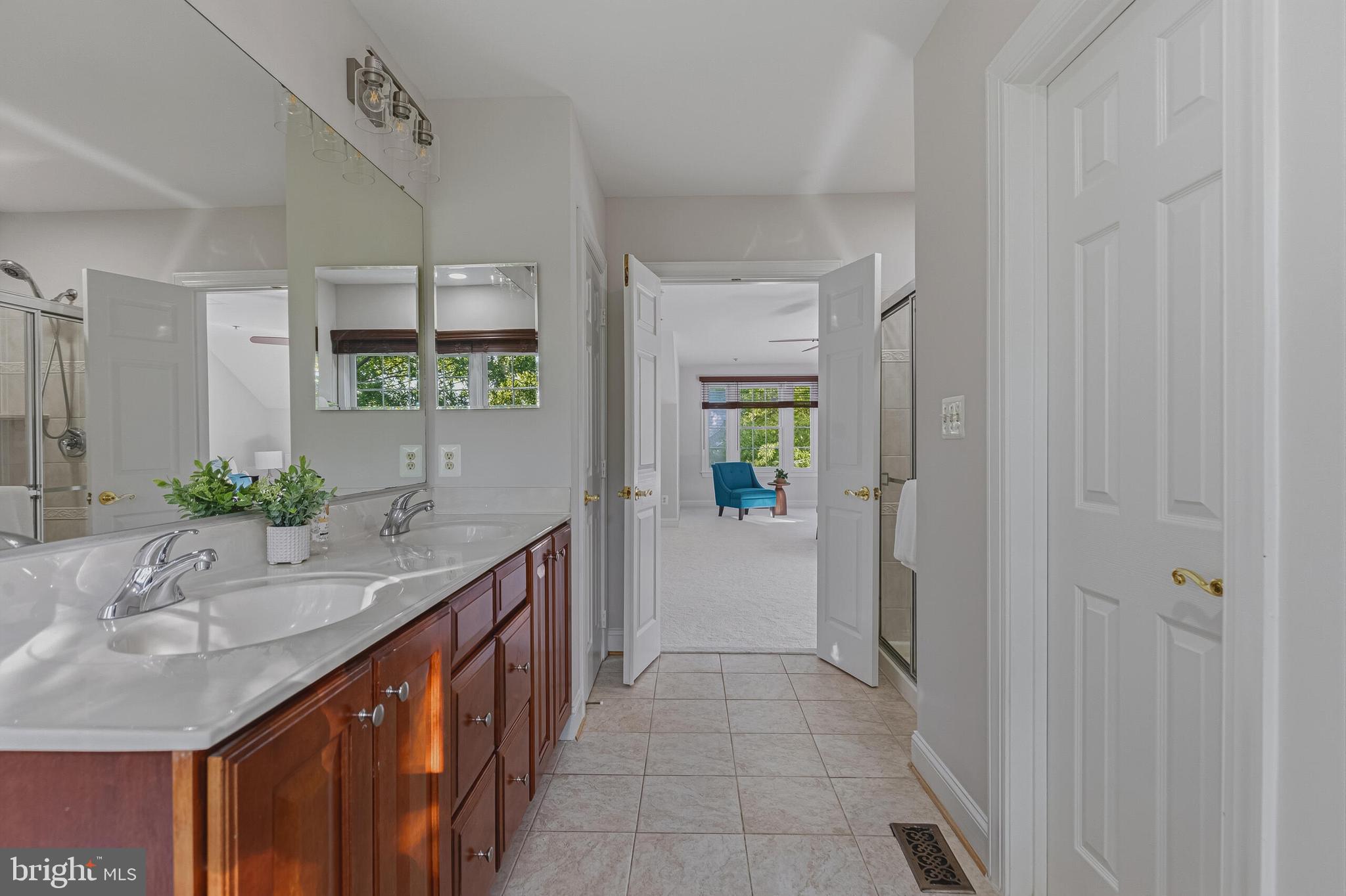 4138 Timber Log Way Fairfax, VA 22030 - Photo 43 of 50