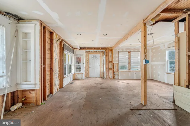 $99,900 | 716 West Adams Avenue, Pleasantville, NJ 08232