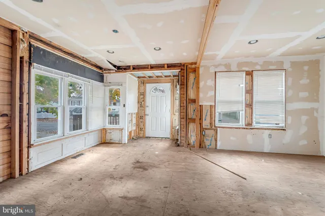 $99,900 | 716 West Adams Avenue, Pleasantville, NJ 08232