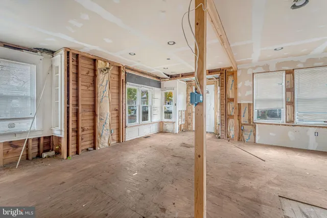 $99,900 | 716 West Adams Avenue, Pleasantville, NJ 08232