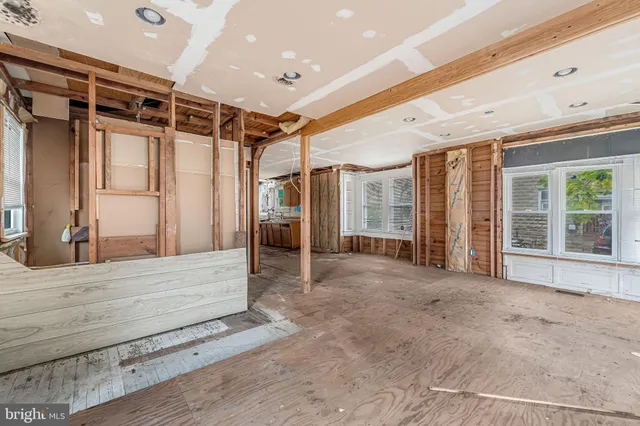 $99,900 | 716 West Adams Avenue, Pleasantville, NJ 08232