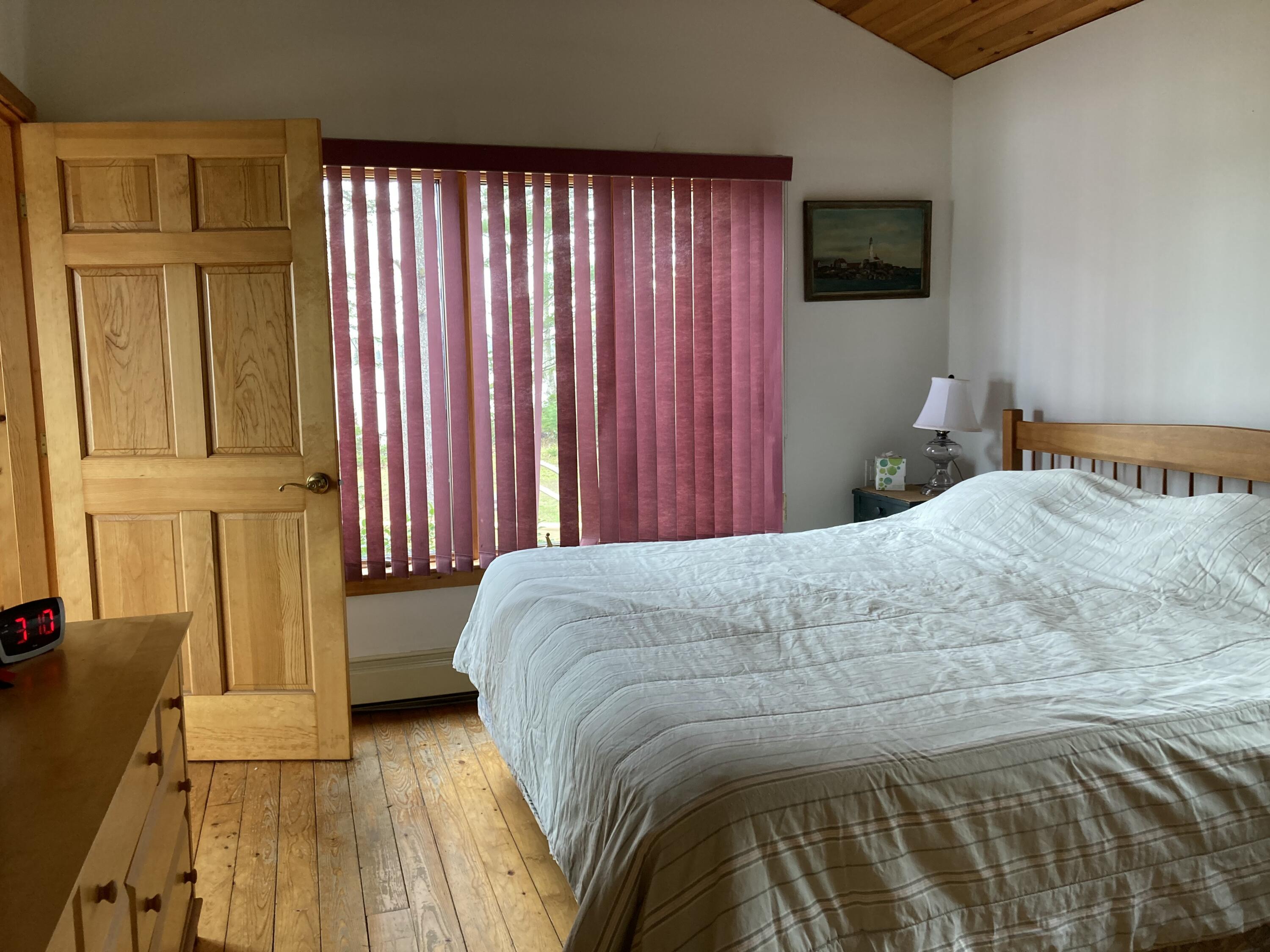 32 Taunton Keep Hancock, ME 04640 - Photo 13 of 25 Primary bedroom east and south facing.