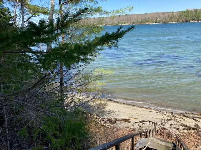 $850,000 | 32 Taunton Keep, Hancock, ME 04640