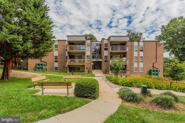 $199,000 | 2305 Greenery Lane, Unit 2043, Silver Spring, MD 20906