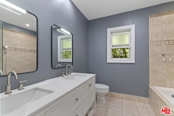 $7,200 | 1112 South Highland Avenue, Los Angeles, CA 90019