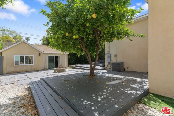 $7,200 | 1112 South Highland Avenue, Los Angeles, CA 90019