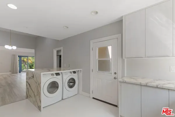 $7,200 | 1112 South Highland Avenue, Los Angeles, CA 90019