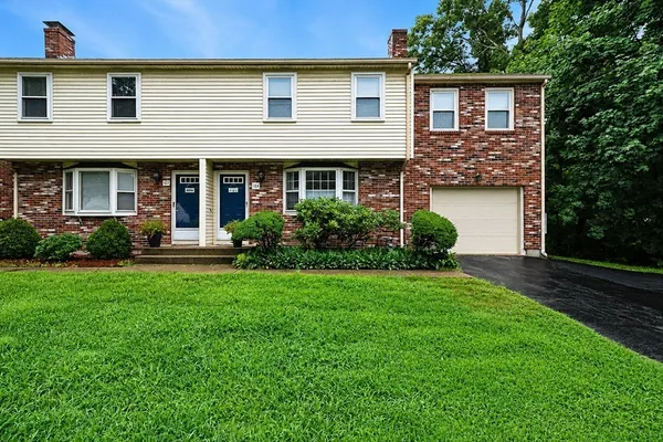 $425,000 | 184 Beaver Street, Unit 184, Franklin, MA 02038