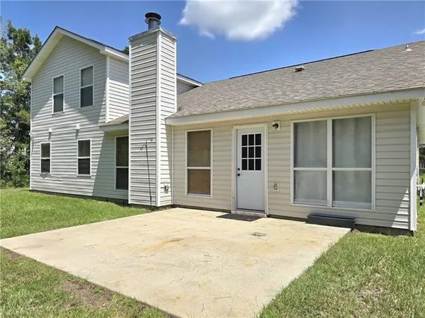 $2,300 | 1045 Claire Drive, Slidell, LA 70461