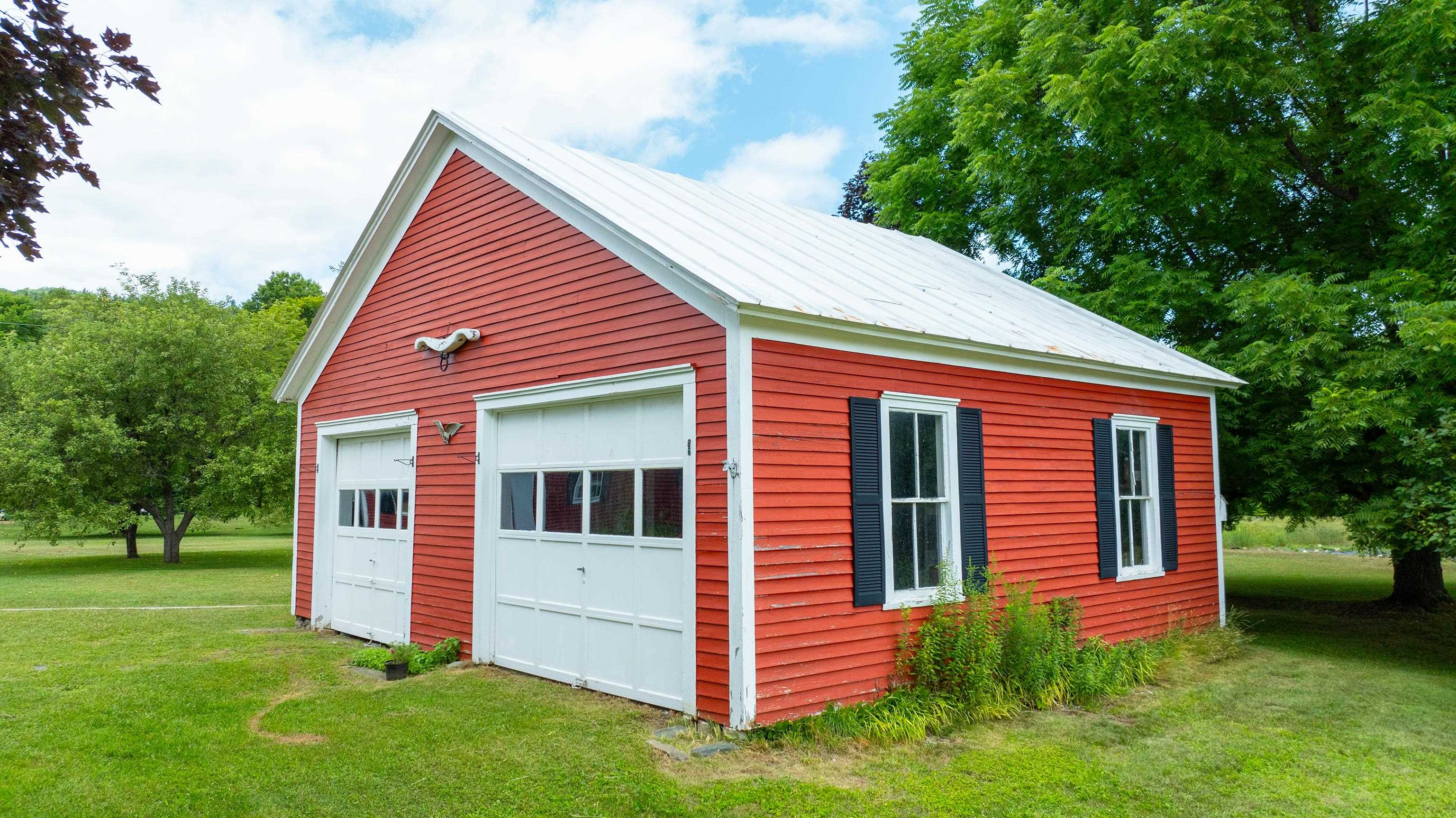 61 Putnam Road Bridgewater, VT 05035 - Photo 11 of 34