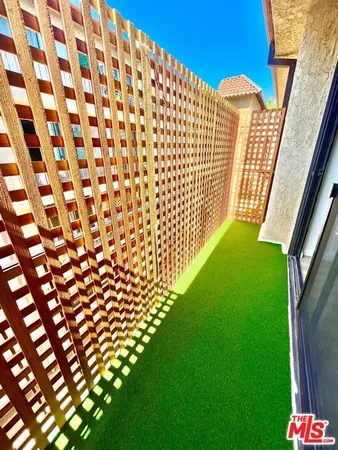 $2,700 | 1750 Camino Palmero Street, Unit 542, Los Angeles, CA 90046
