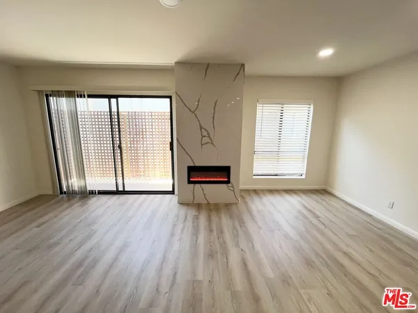 $2,700 | 1750 Camino Palmero Street, Unit 542, Los Angeles, CA 90046