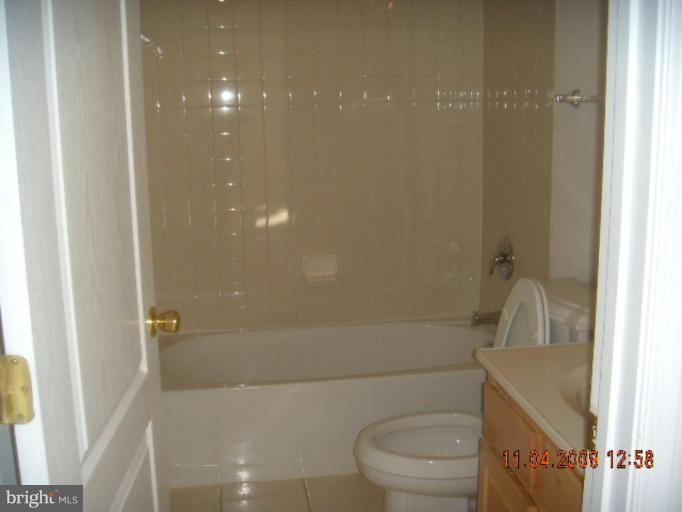 2801 Tree View Way Fort Washington, MD 20744 - Photo 10 of 18 Bath #1