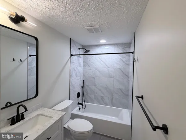 $2,495 | 4681 Whitely Court, Woodbridge, VA 22193