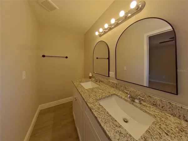 $2,349 | Undisclosed Address, Orlando, FL 32817