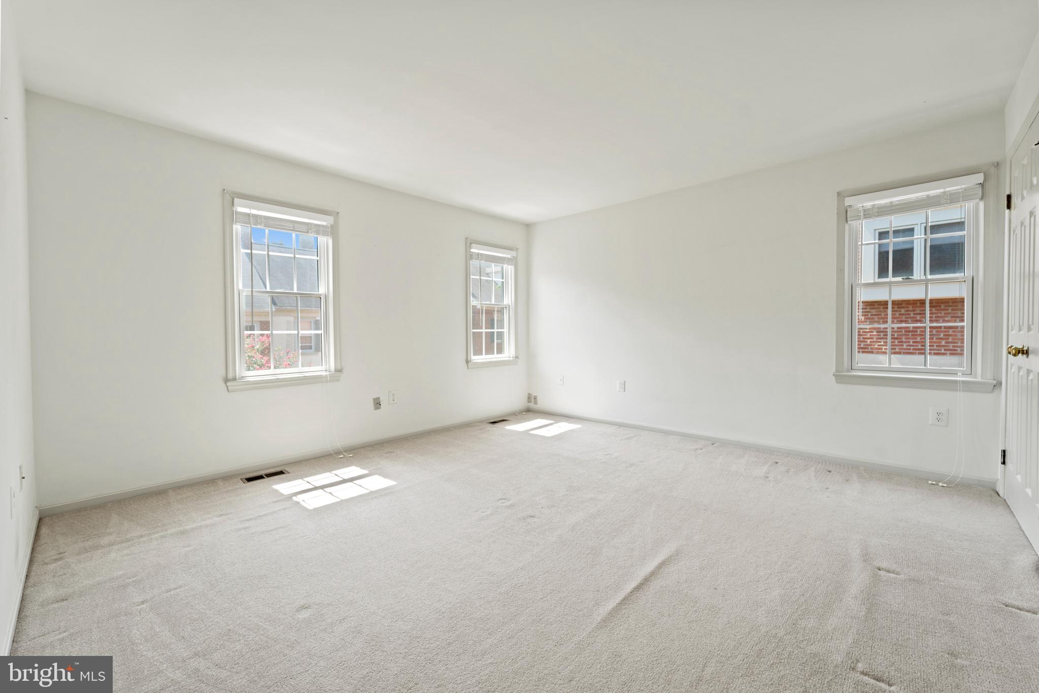 1235 Portner Road Alexandria, VA 22314 - Photo 10 of 23 an empty room with windows