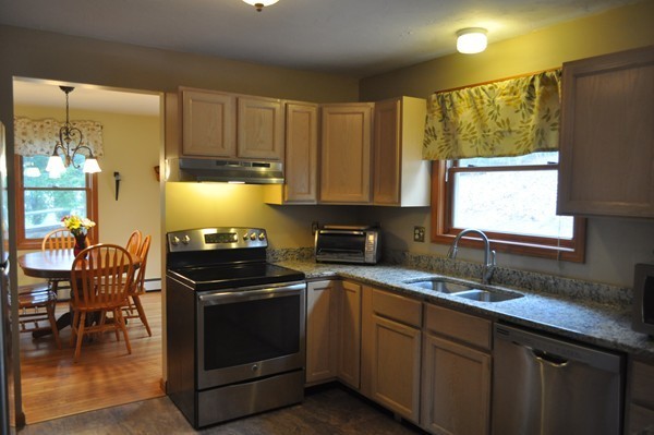 91 South Ashburnham Road Westminster, MA 01473 - Photo 8 of 25 Gallery Image 8