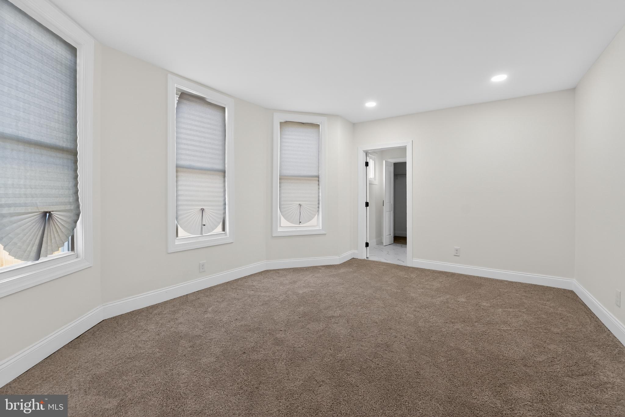 3706 Chatham Road Baltimore, MD 21215 - Photo 14 of 30