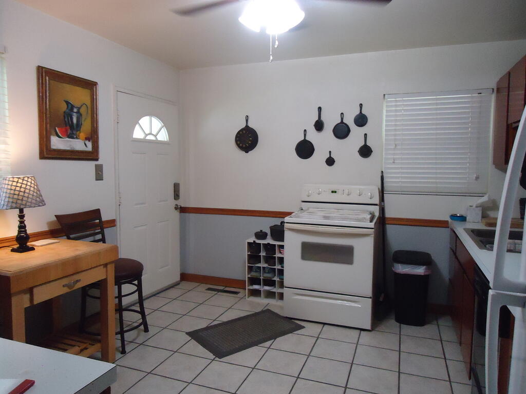 8 Oakhurst Bridge Lane Welch, WV 24801 - Photo 10 of 18 Gallery Image 10