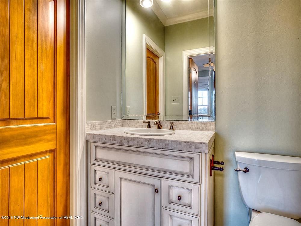 1407 Ranch Drive Senatobia, MS 38668 - Photo 43 of 65 Full Bath Addtl 3
