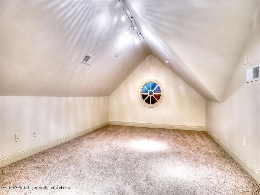 1407 Ranch Drive Senatobia, MS 38668 - Photo 46 of 65 Exercise Room