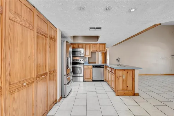 $434,900 | 1604 Southwind Drive, Brandon, FL 33510