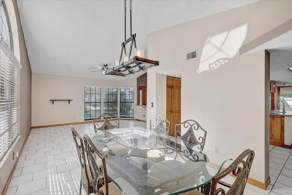 $434,900 | 1604 Southwind Drive, Brandon, FL 33510