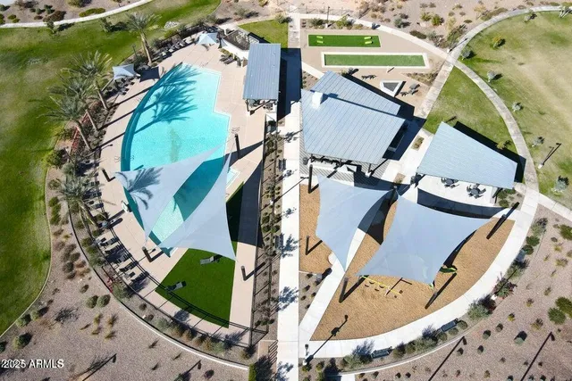 $2,750 | 976 West Finch Drive, Queen Creek, AZ 85140