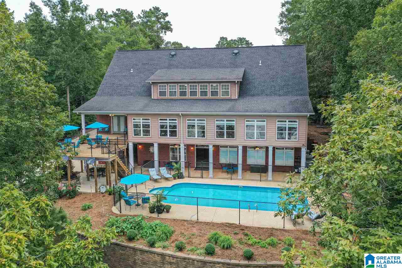 90 Cyprus Circle Sylacauga, AL 35151 - Photo 1 of 49