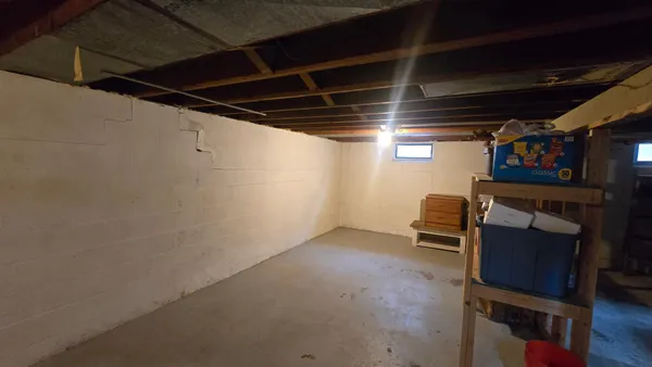 $169,900 | 1302 West Clark Street, Albert Lea, MN 56007