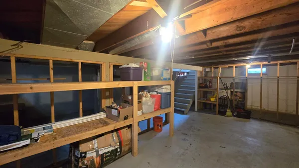 $169,900 | 1302 West Clark Street, Albert Lea, MN 56007