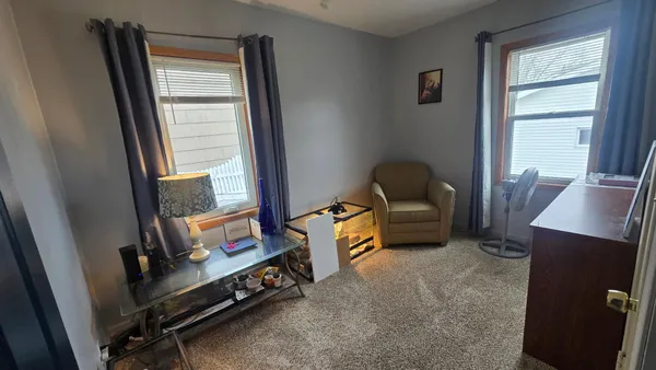 $169,900 | 1302 West Clark Street, Albert Lea, MN 56007