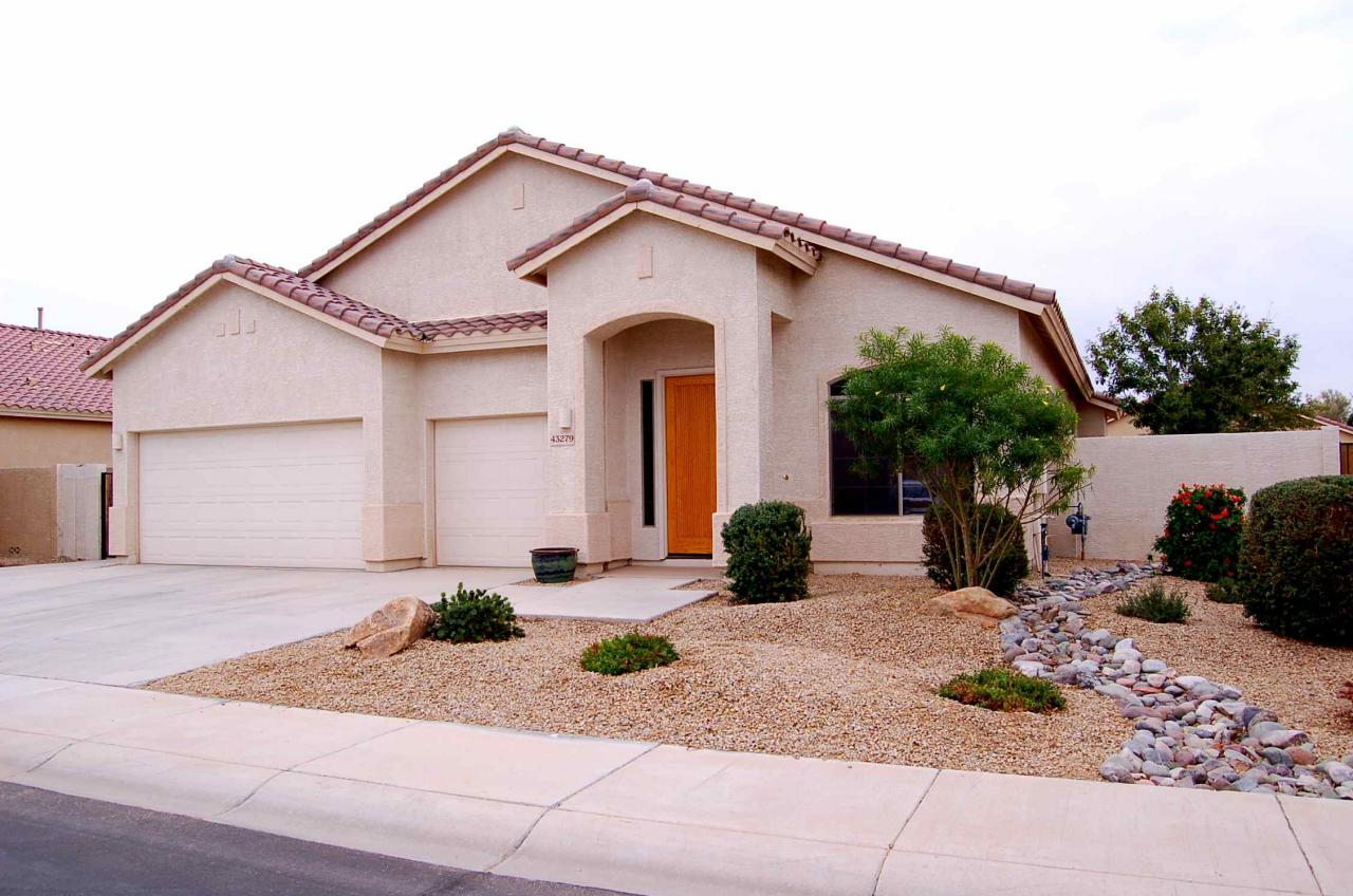 43279 Venture Road Maricopa, AZ 85138 - Photo 1 of 10 front of Venture