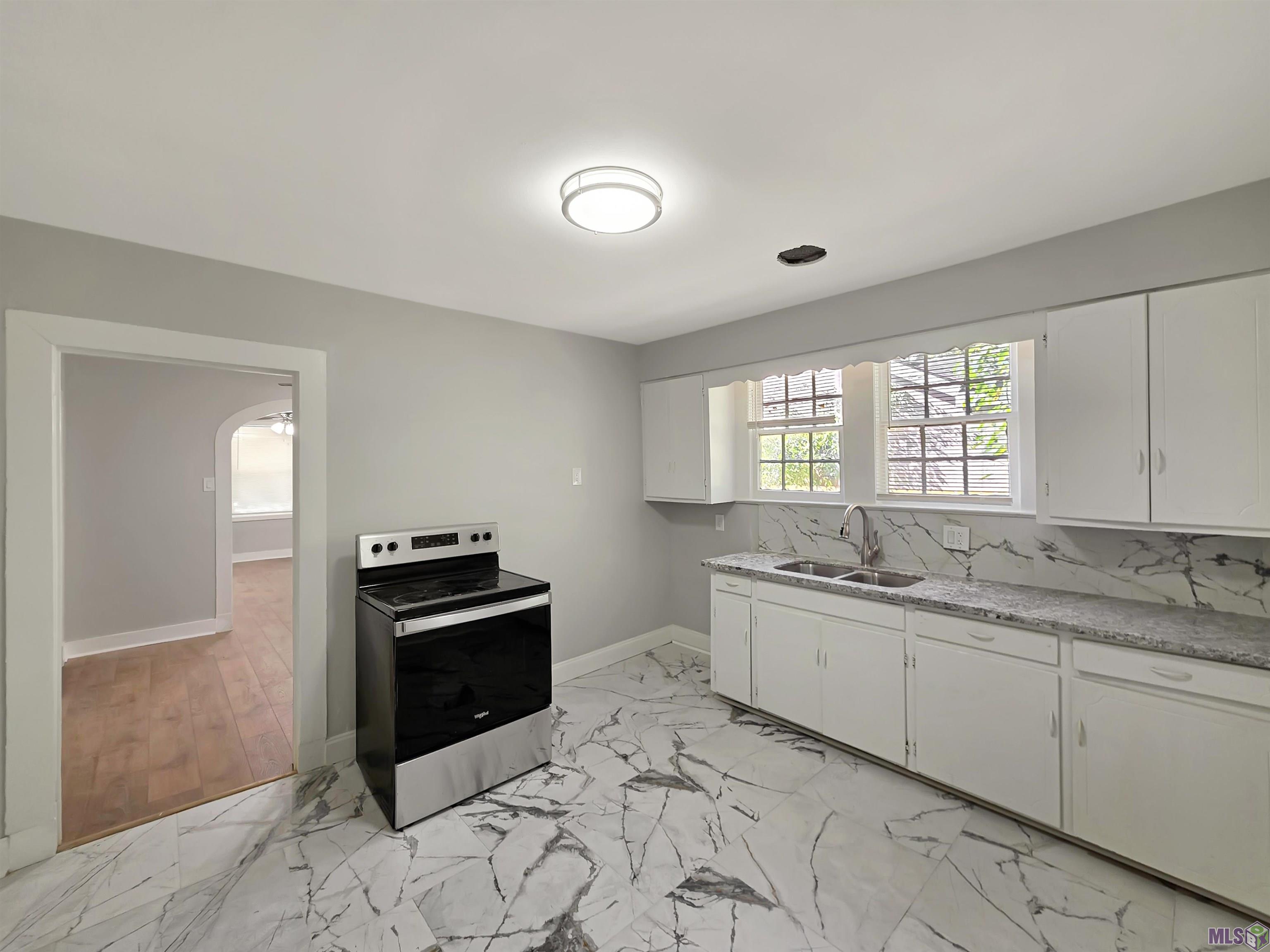 2883 Lorraine Street Baton Rouge, LA 70805 - Photo 8 of 14