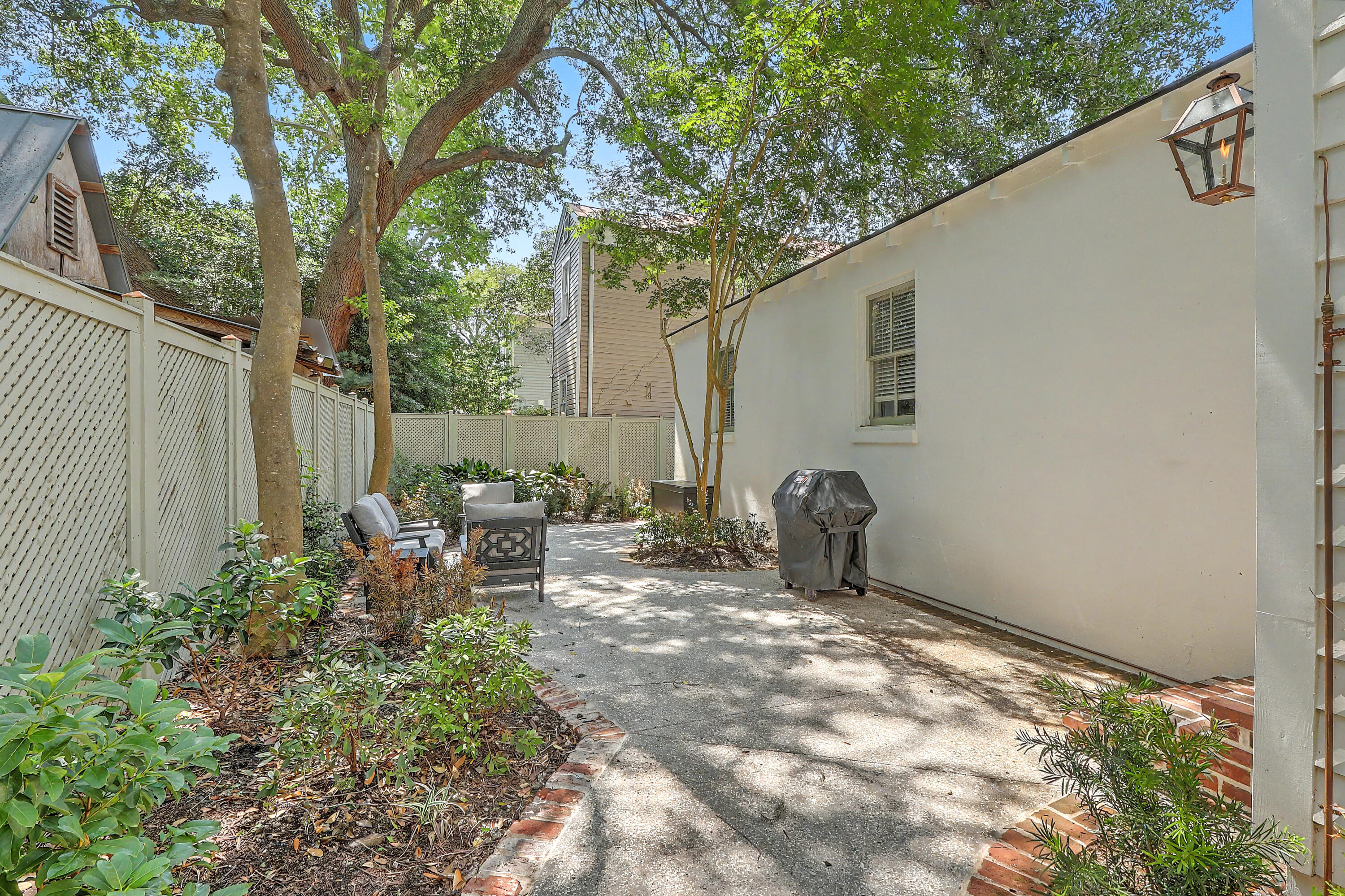75 Smith Street Charleston, SC 29401 - Photo 37 of 45