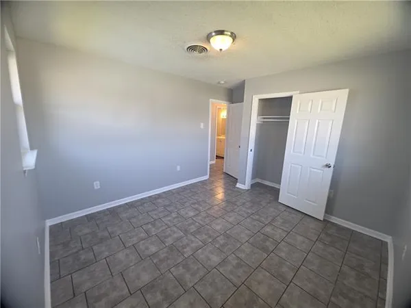 $2,000 | 1684 Lauradale Drive, New Orleans, LA 70114