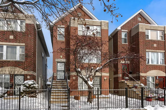 $2,200 | 3422 West 13th Place, Chicago, IL 60623
