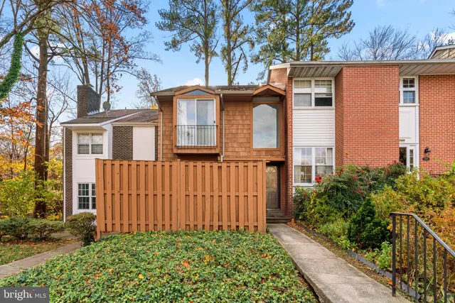 $285,000 | 10390 May Wind Court, Columbia, MD 21044