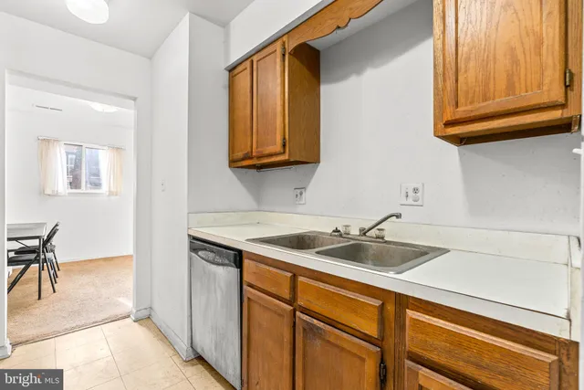 $285,000 | 10390 May Wind Court, Columbia, MD 21044