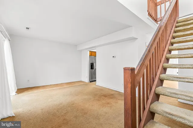 $285,000 | 10390 May Wind Court, Columbia, MD 21044