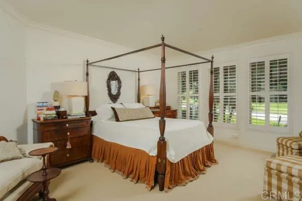 $9,000 | 1040 Genter Street, Unit 205, La Jolla, CA 92037