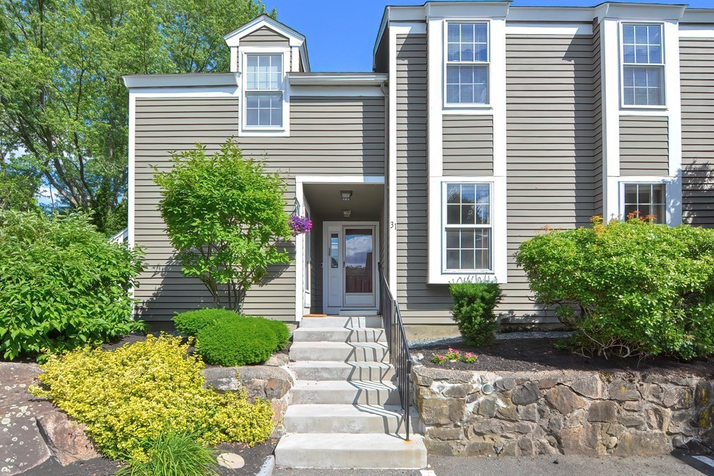31 Shaw Farm Road, Unit 31 Canton, MA 02021 - Photo 1 of 31