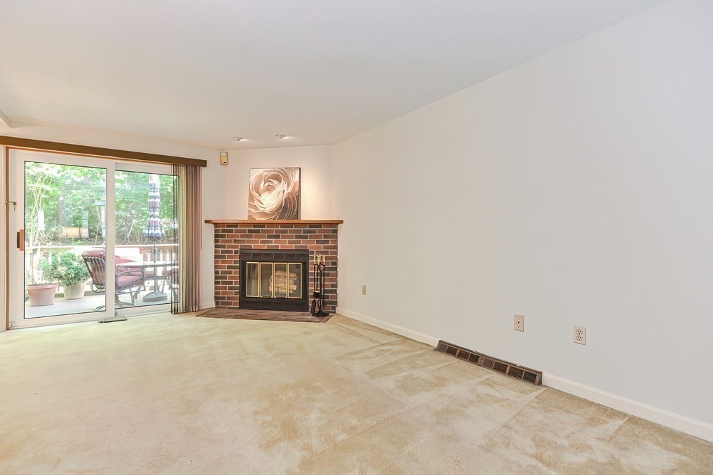 31 Shaw Farm Road, Unit 31 Canton, MA 02021 - Photo 10 of 31