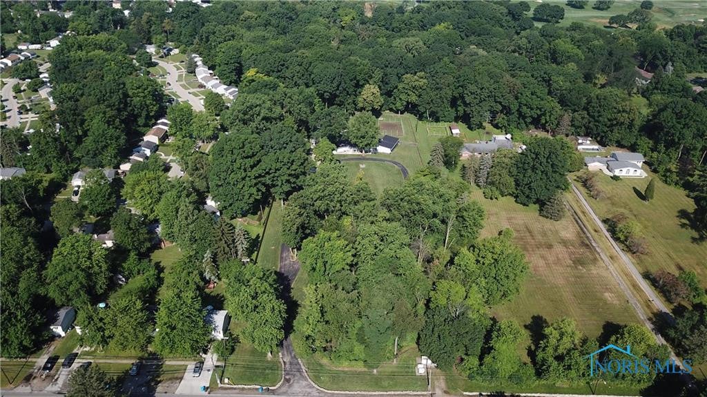 613 Richards Road Toledo, OH 43607 - Photo 2 of 36 Gallery Image 2