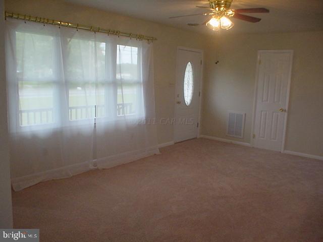 10024 Friendship Road Berlin, MD 21811 - Photo 4 of 29 Gallery Image 4